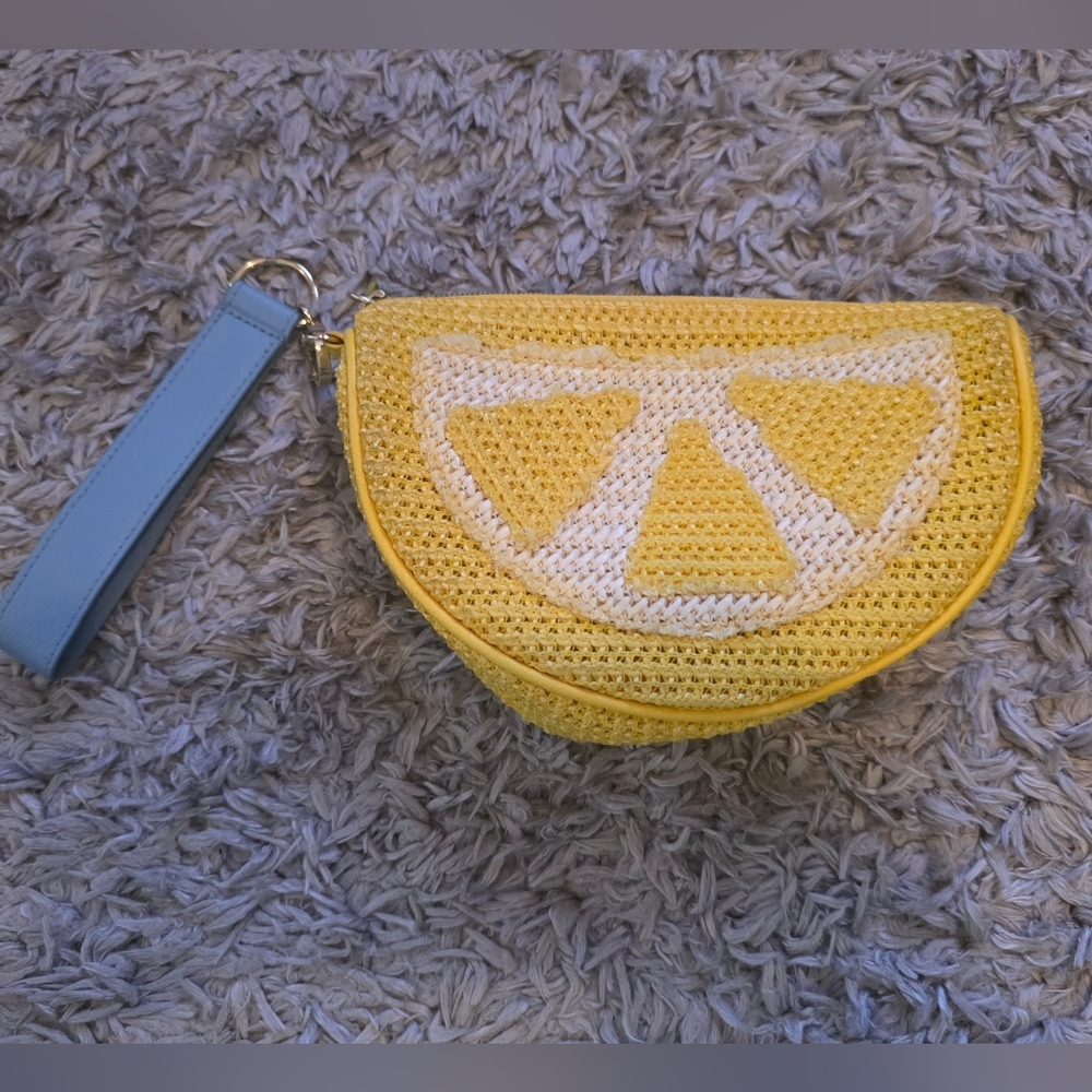 Bath & Body Works Straw Lemon Wristlet Cosmetics Bag